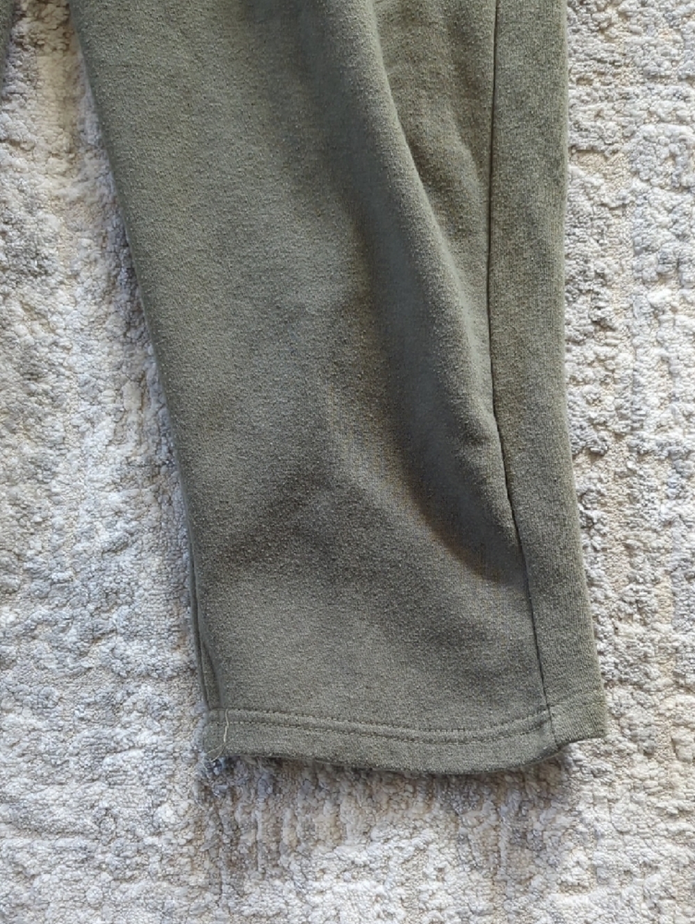 PrettyLittleThing Olive Green Fleece Joggers Size Medium - Picture 4 of 6